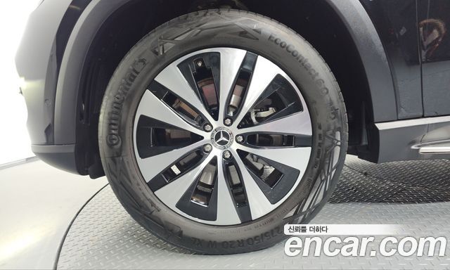 Mercedes-Benz GLE-Class 2025 — photo 5
