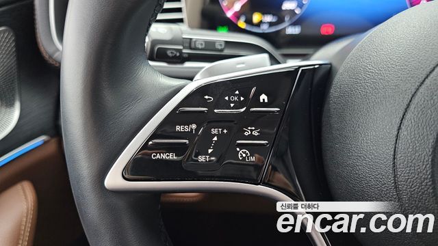 Mercedes-Benz GLE-Class 2025 — photo 29