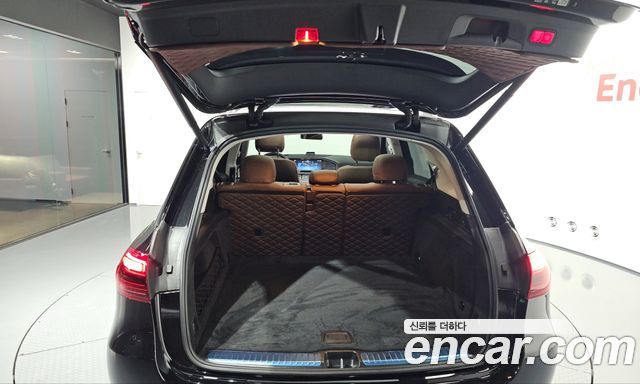 Mercedes-Benz GLE-Class 2025 — photo 37