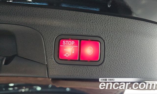 Mercedes-Benz GLE-Class 2025 — photo 38