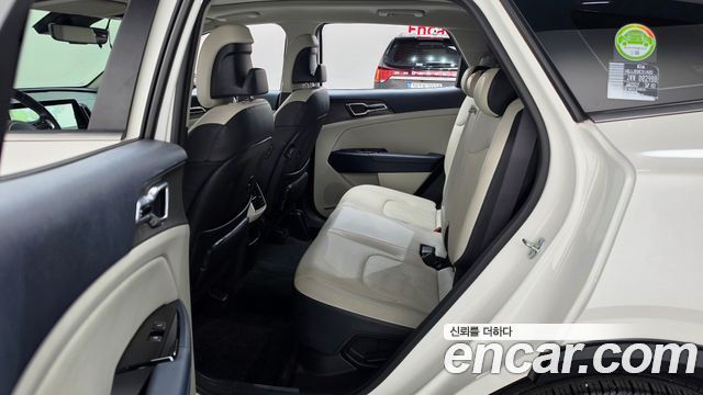Kia Sportage 2022 — photo 17