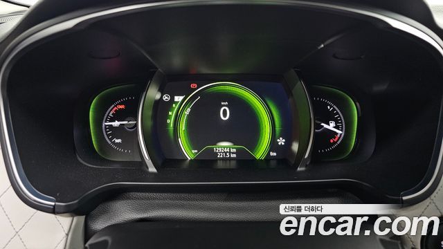 Renault Korea SM6 2017 — photo 11