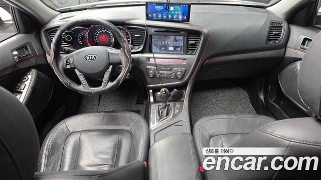 Kia K5 2011 — photo 7