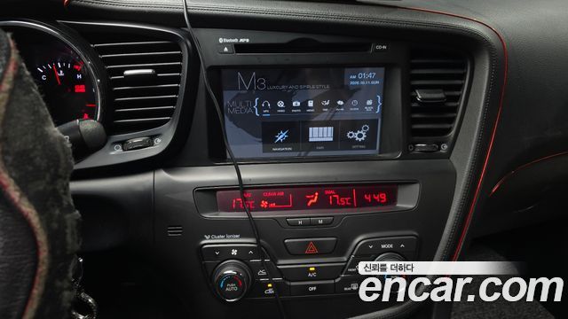 Kia K5 2011 — photo 16