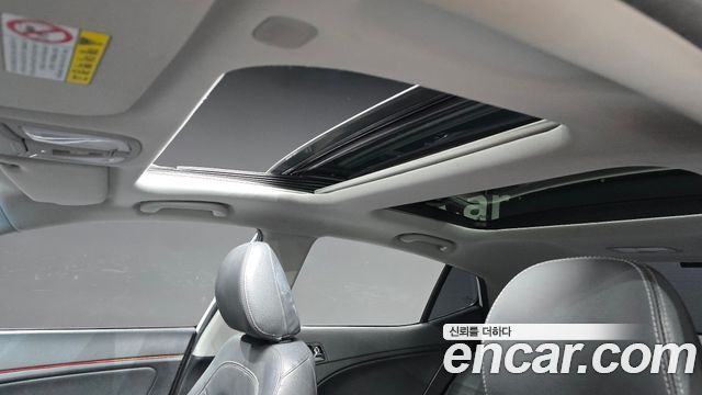Kia K5 2011 — photo 19