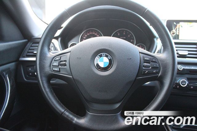 BMW Gran Turismo 2016 — photo 9