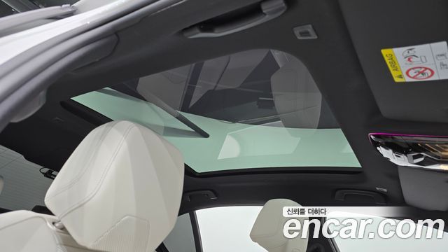 BMW 5-Series 2025 — photo 22