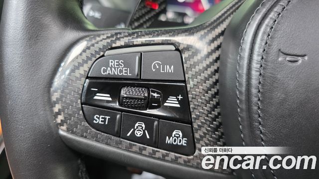 BMW 3-Series 2023 — photo 26