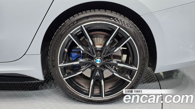 BMW 3-Series 2023 — photo 7