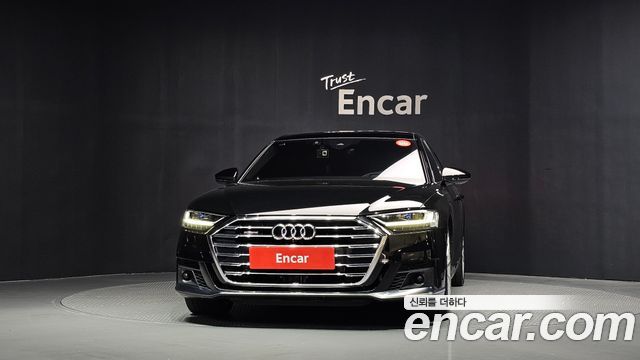 Audi A8 2021 — photo 3