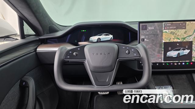 Tesla Model S 2023 — photo 18