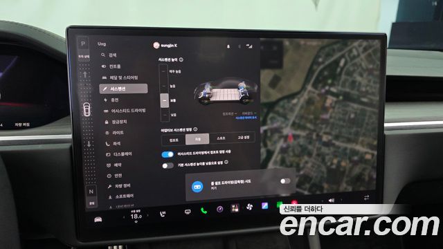 Tesla Model S 2023 — photo 22