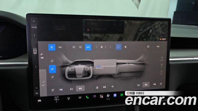 Tesla Model S 2023 — photo 24