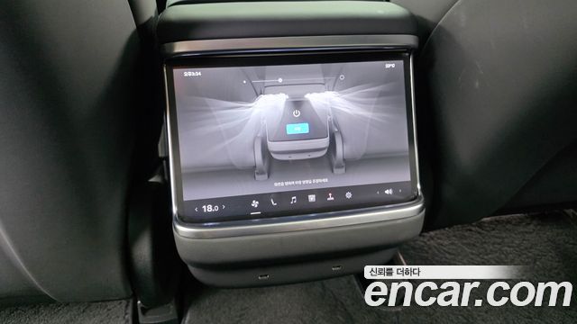 Tesla Model S 2023 — photo 25