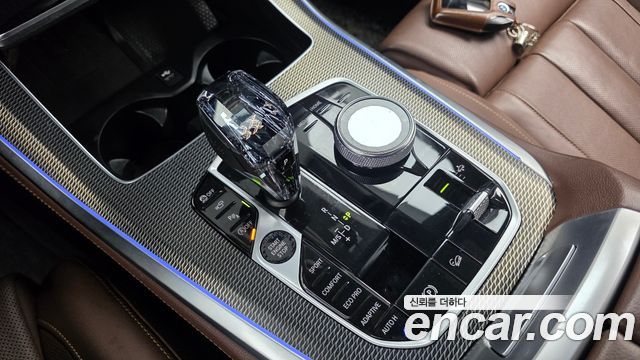 BMW X5 2019 — photo 12