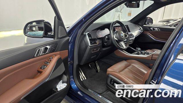 BMW X5 2019 — photo 13