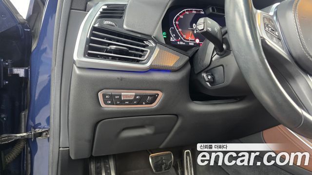 BMW X5 2019 — photo 22