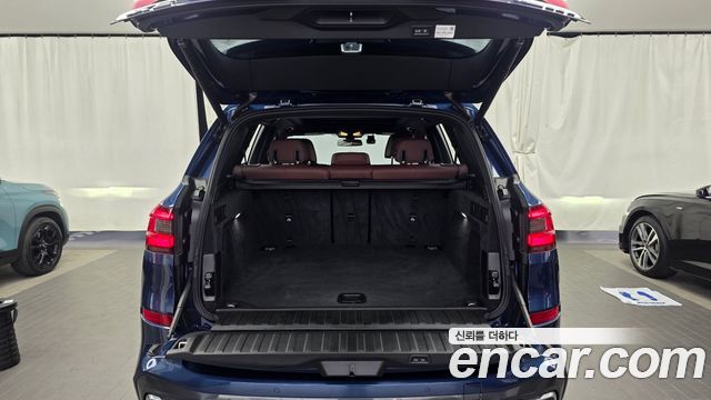 BMW X5 2019 — photo 26