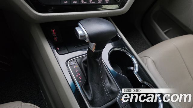 Kia Canival 2019 — photo 12