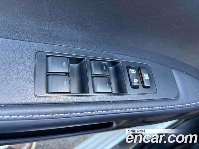 Lexus ES 2015 — photo 15