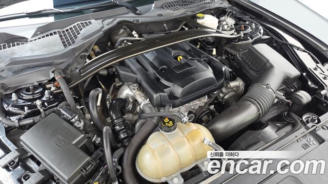 Ford Mustang 2019 — photo 6