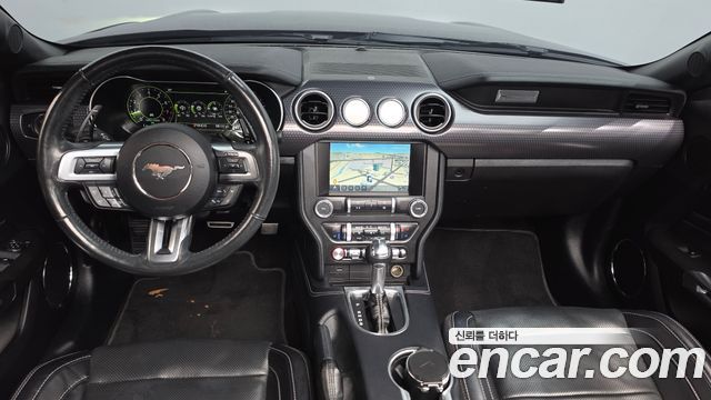 Ford Mustang 2019 — photo 10