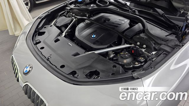 BMW 7-Series 2023 — photo 6