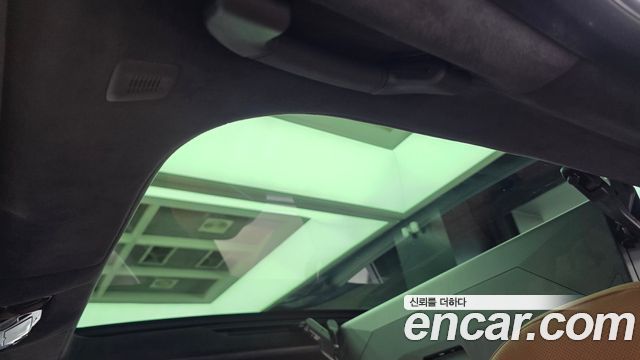 BMW 7-Series 2023 — photo 25