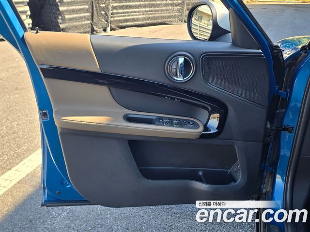Mini Countryman 2019 — photo 9