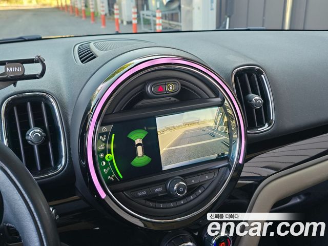 Mini Countryman 2019 — photo 17