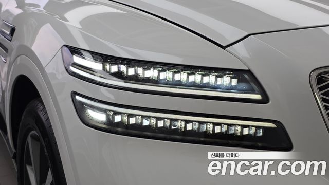 Genesis GV80 2024 — photo 8