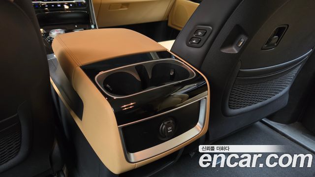 Kia Canival 2023 — photo 26