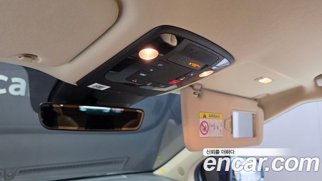 Kia Canival 2023 — photo 27