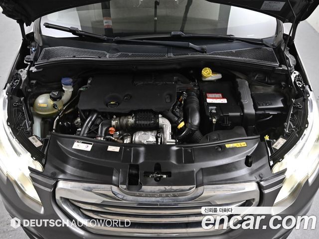 Peugeot 2008 2015 — photo 6