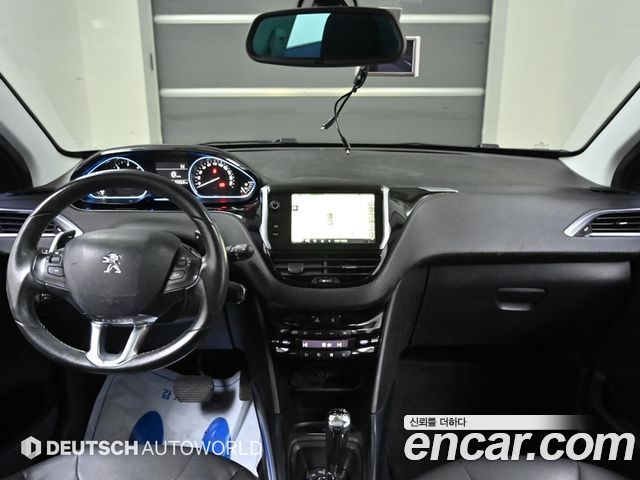 Peugeot 2008 2015 — photo 7