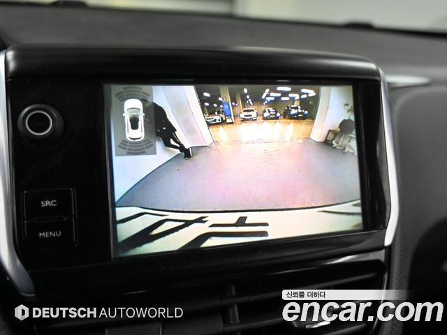 Peugeot 2008 2015 — photo 15