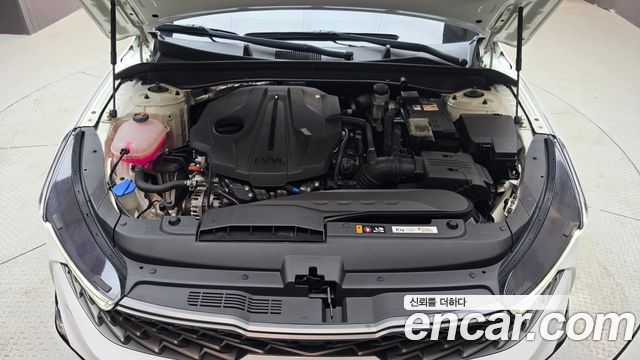Kia K5 2023 — photo 6