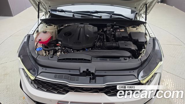 Kia K5 2023 — photo 6