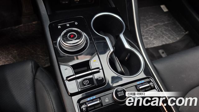 Kia K5 2023 — photo 12