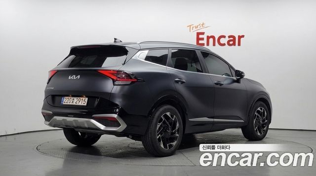 Kia Sportage 2023 — photo 2