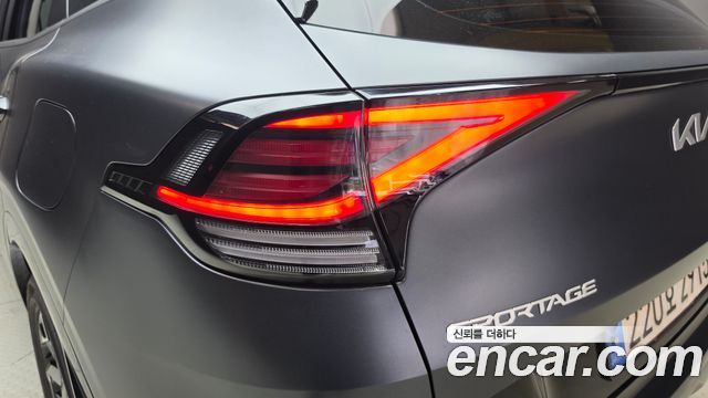 Kia Sportage 2023 — photo 9
