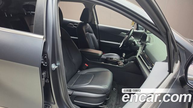 Kia Sportage 2023 — photo 16