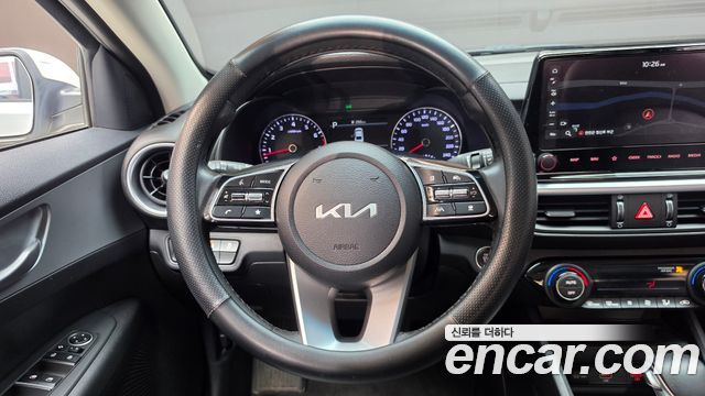 Kia K3 2022 — photo 19