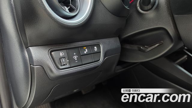 Kia K3 2022 — photo 28