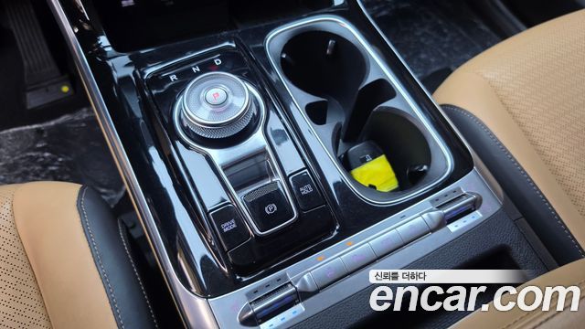 Kia Canival 2023 — photo 12