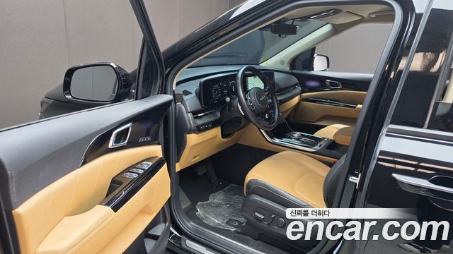 Kia Canival 2023 — photo 13