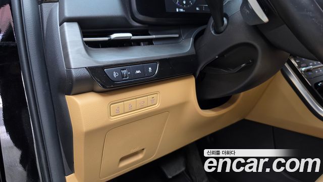 Kia Canival 2023 — photo 26