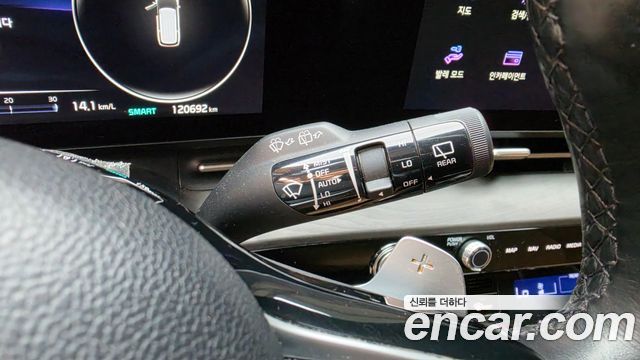 Kia Canival 2023 — photo 27