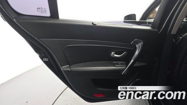 Renault Korea SM5  2012 — photo 15