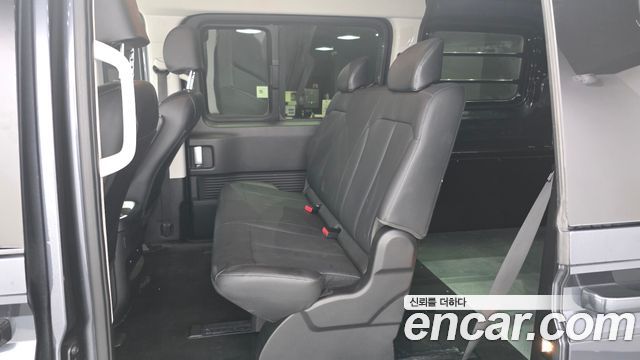 Hyundai Staria 2023 — photo 16
